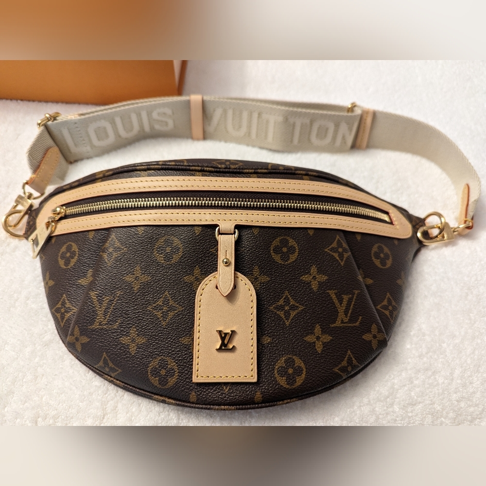 Louis Vuitton High Rise Monogram Bum bag - new with tags